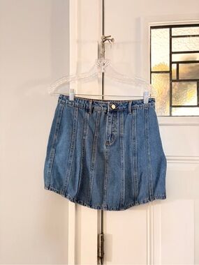 Missguided Denim Mini Skirt with Vertical Seams - Blue